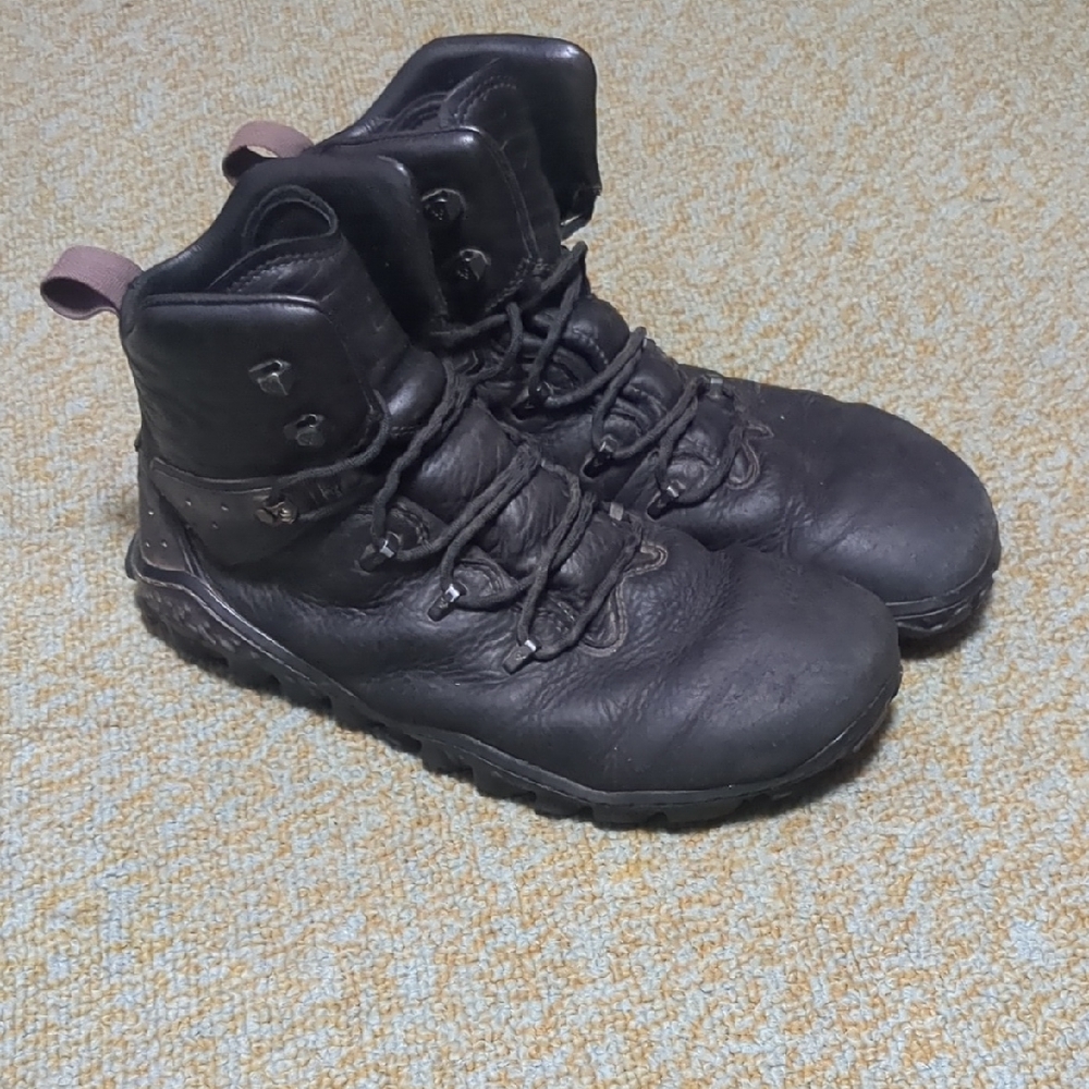 Vivo Barefoot Black Leather Footwear